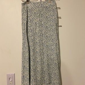 Brandy Melville maxi skirt flower print